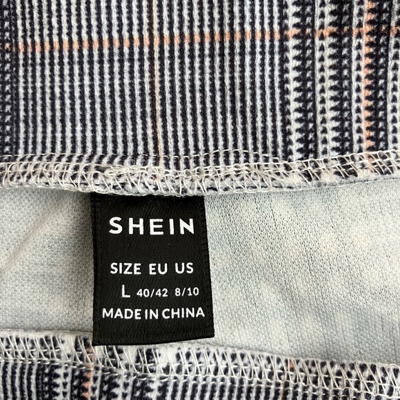 2/$25 SHEIN Pull Up Slim Dress Pants - Large (8/10) - Womens - Picture 4 of 5